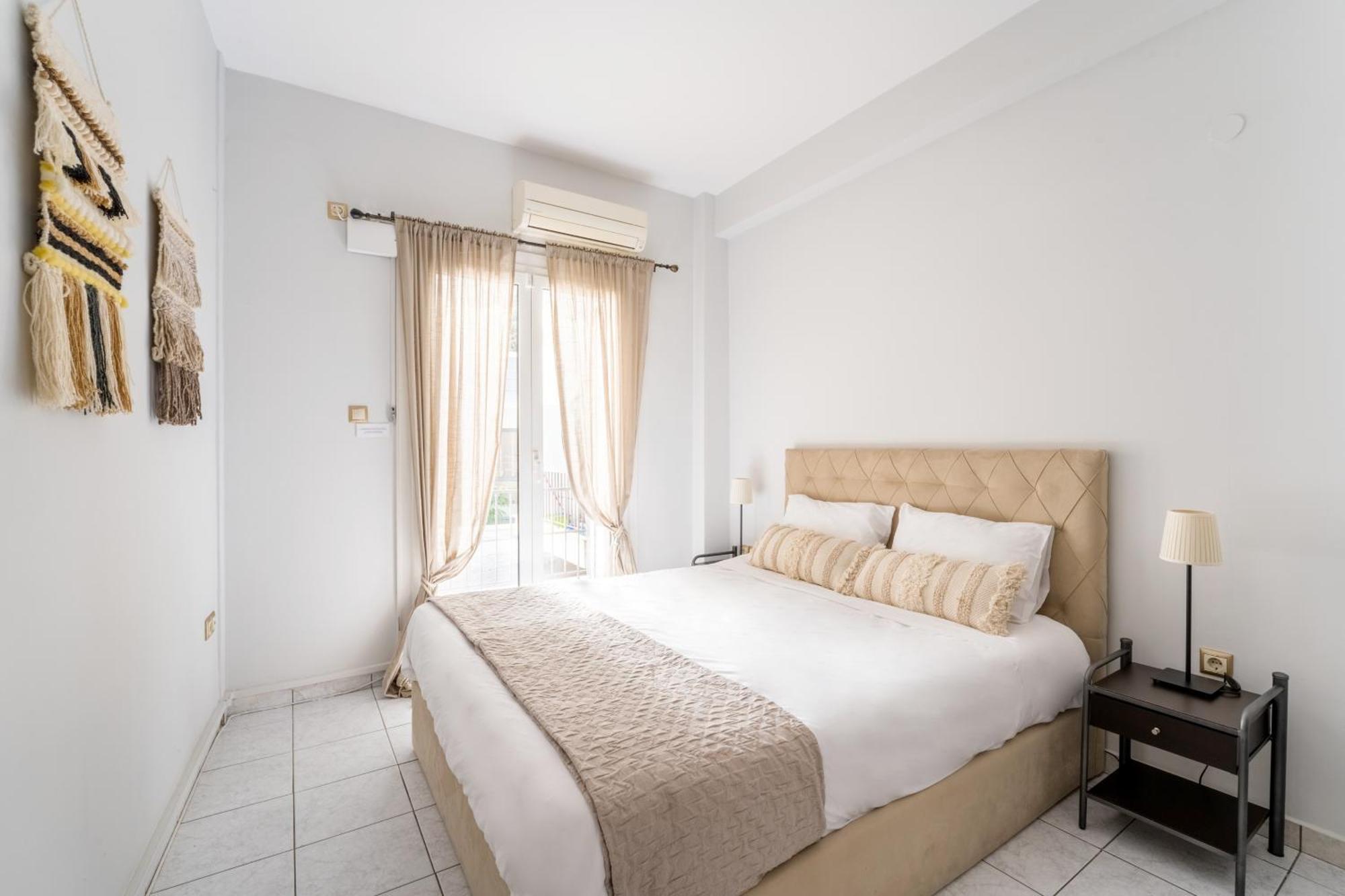 Acropolis Boho Bliss Apartment เอเธนส์ ภายนอก รูปภาพ