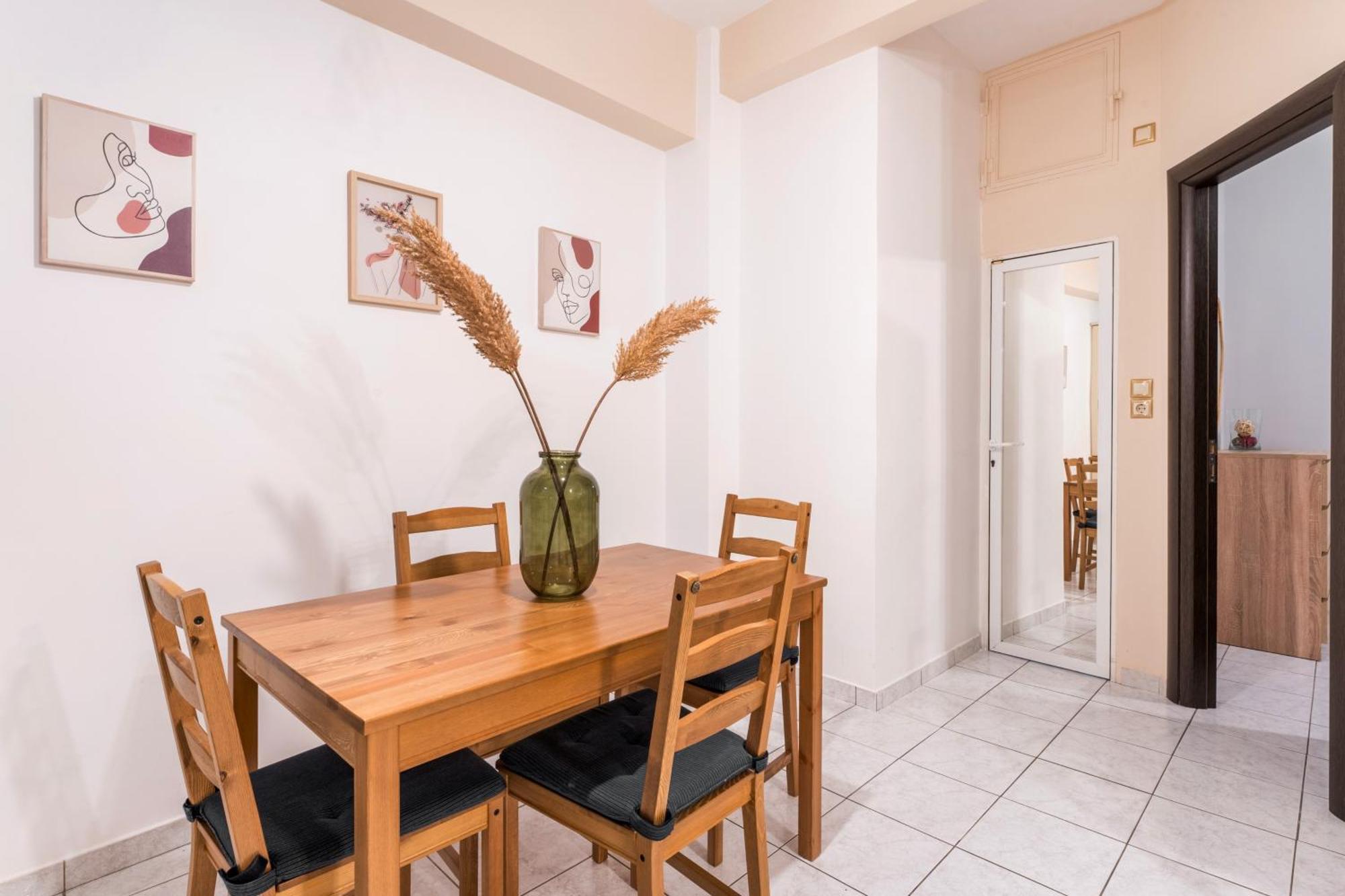 Acropolis Boho Bliss Apartment เอเธนส์ ภายนอก รูปภาพ