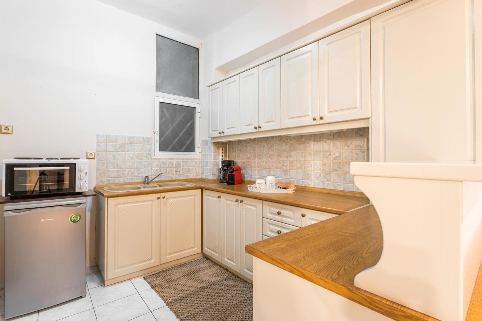 Acropolis Boho Bliss Apartment เอเธนส์ ภายนอก รูปภาพ